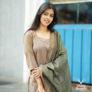 Dual Tone Handloom Set in Bronze & Olive