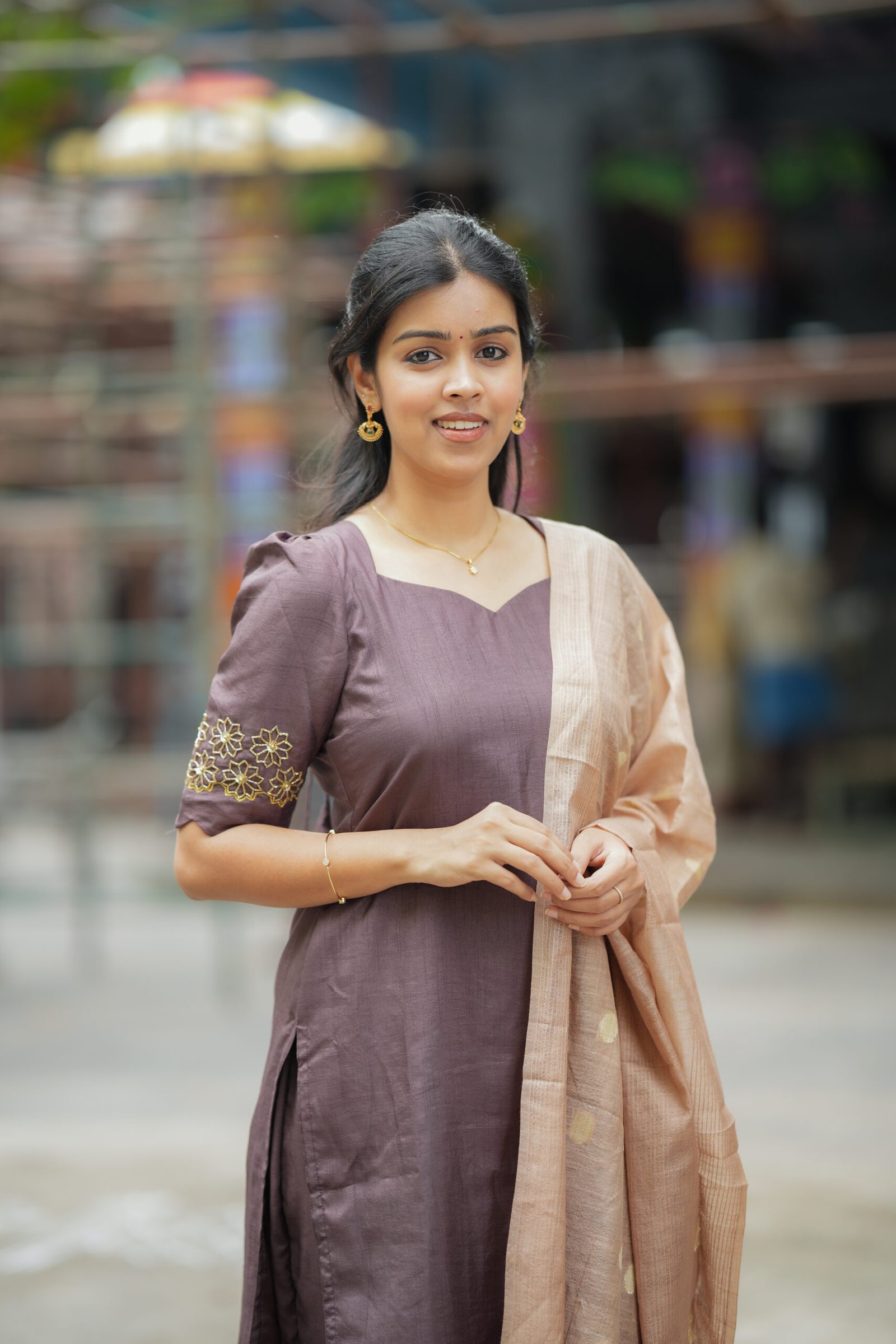 Pink Straight Kurta with Embroidered Sleeves - Image 6