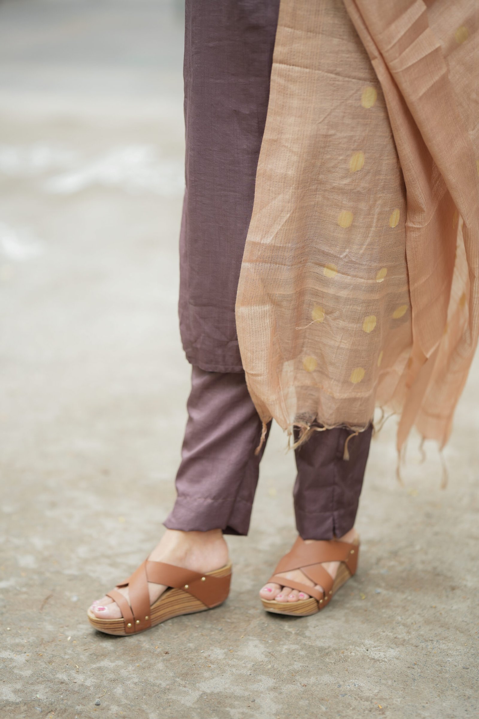 Pink Straight Kurta with Embroidered Sleeves - Image 2