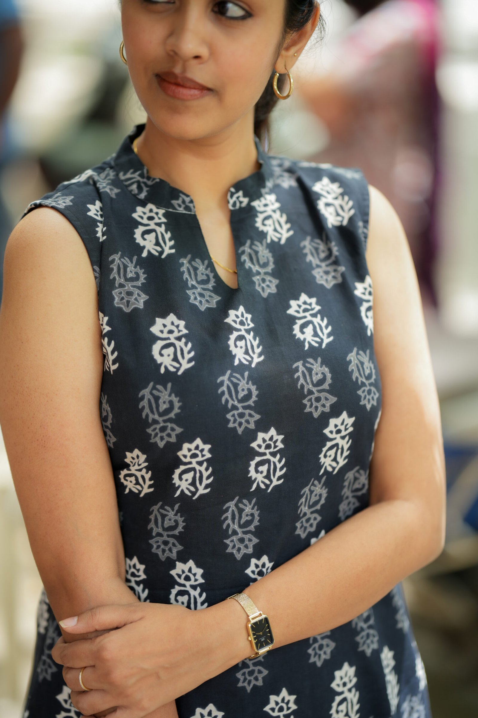 Black Floral Straight Kurta with Chevron Pants - Image 4