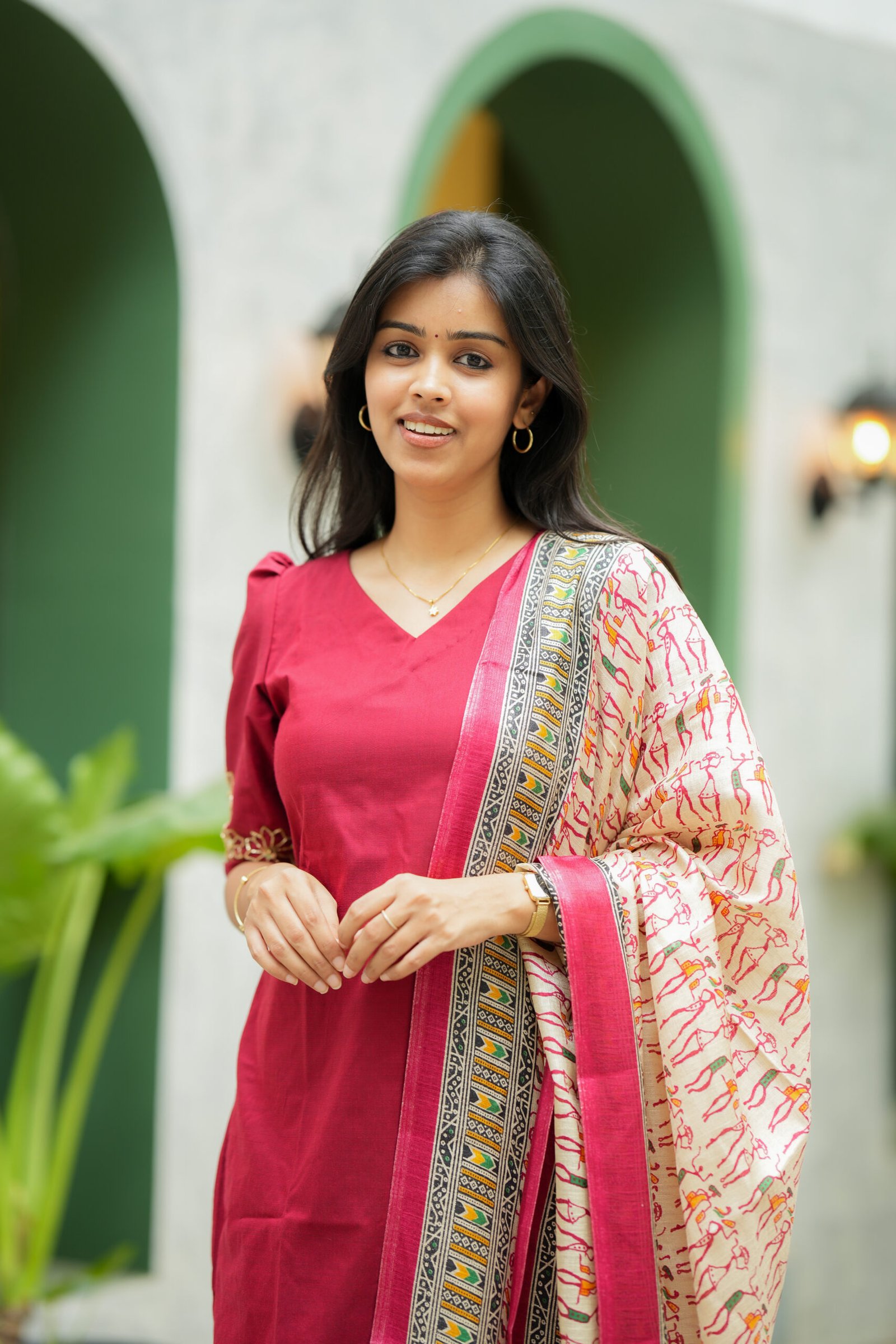 Red Straight Kurta with Embroidered Sleeves - Image 4